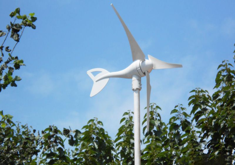 如何選購合適的小型風(fēng)力發(fā)電機(jī)？